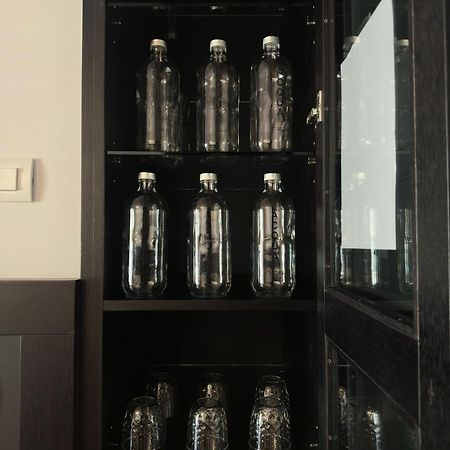BnBiz - Coworking Hotel Fiorenzuola dʼArda Eksteriør billede
