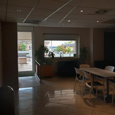 BnBiz - Coworking Hotel Fiorenzuola dʼArda Eksteriør billede