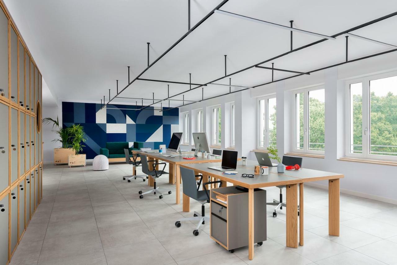 BnBiz - Coworking Hotel Fiorenzuola dʼArda Eksteriør billede