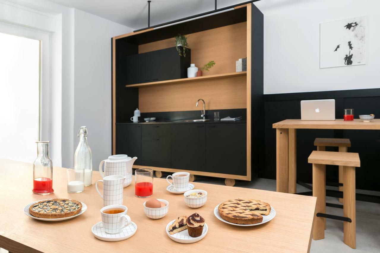 BnBiz - Coworking Hotel Fiorenzuola dʼArda Eksteriør billede